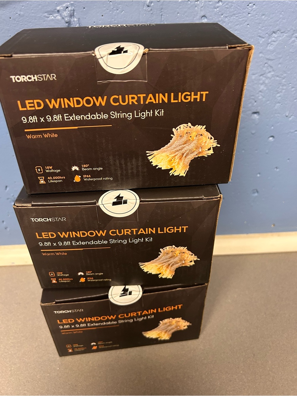 Torchstar Warm White LED Window Curtain Light - Extensible String Kit - Picture 4 of 5
